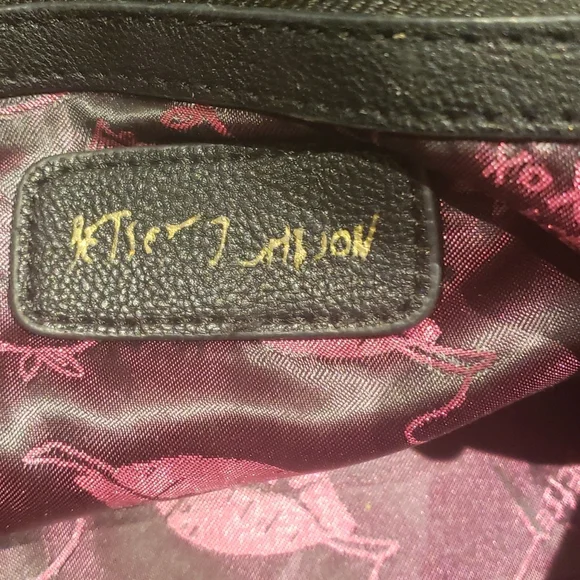 ❣️💫MARK DOWN💫❣️ Betsey Johnson Crossbody Bag - Picture 6 of 10